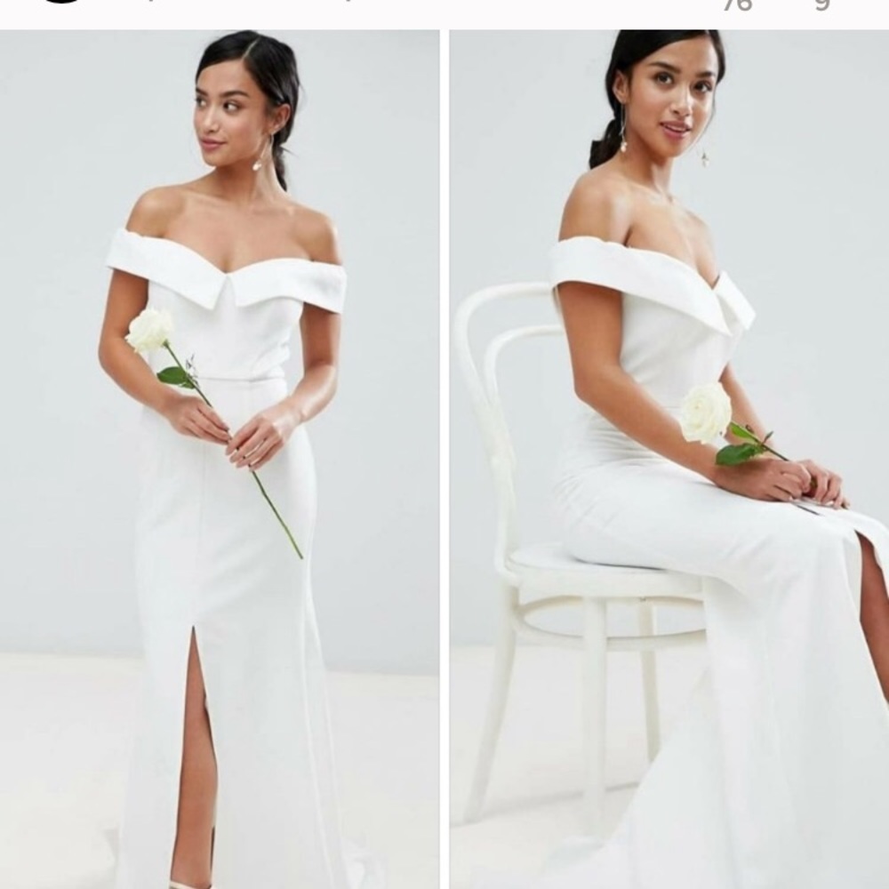 Jarlo white fishtail wedding gown size 0
